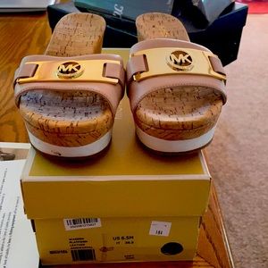 Slightly used True to size